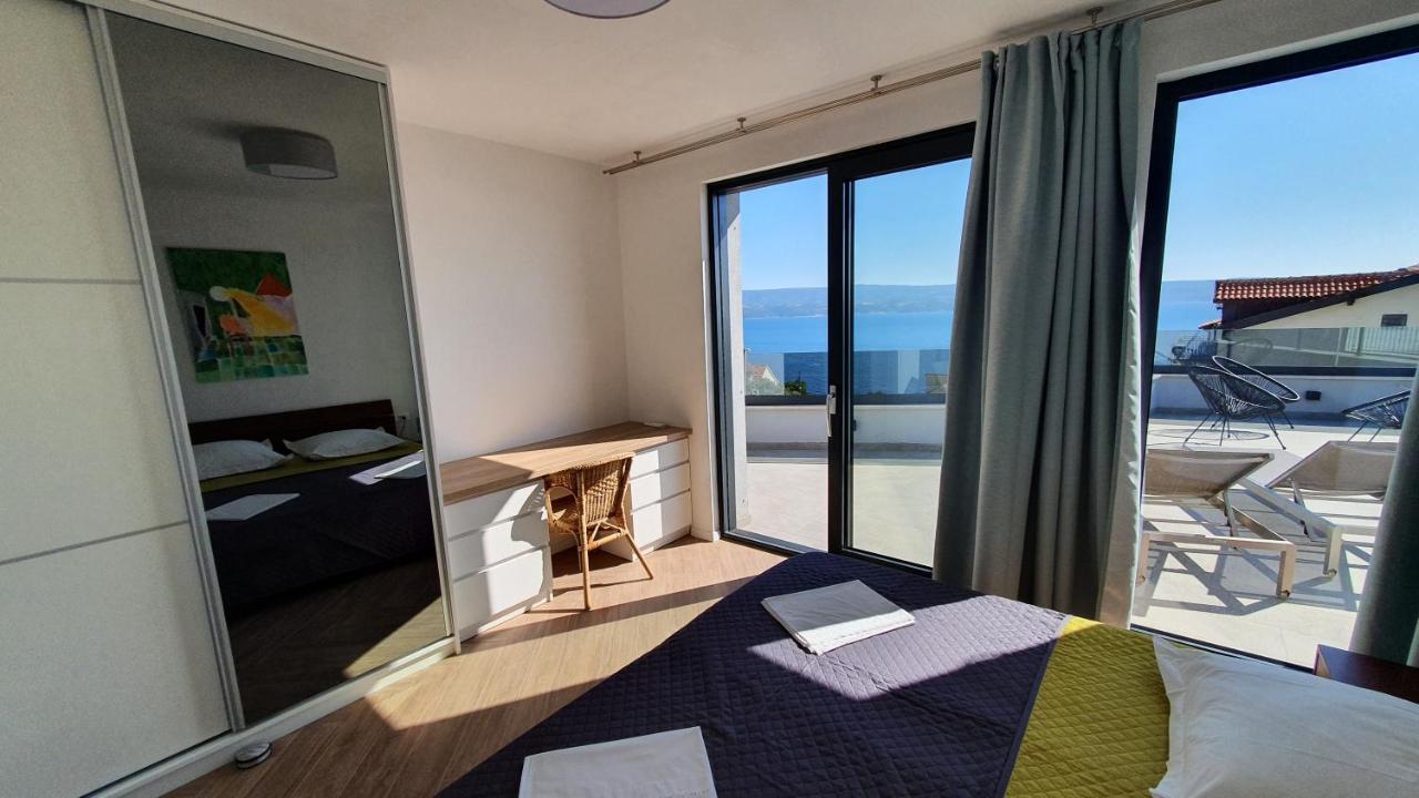 Apartments Marina Омиш Экстерьер фото